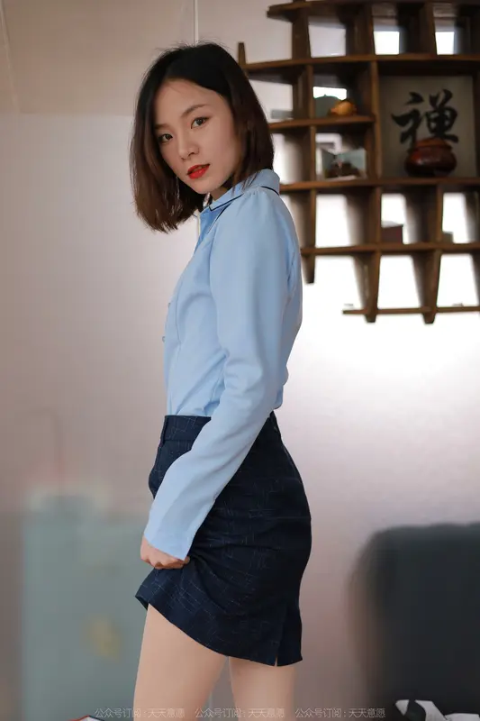 2022.04.21 丝享家 1066:小六《美女搬砖》 - IESS